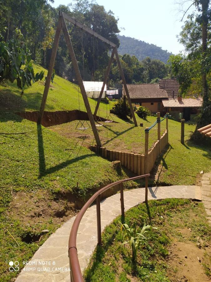 Chale Truta Da Floresta 2 Visconde De Maua Kültér fotó